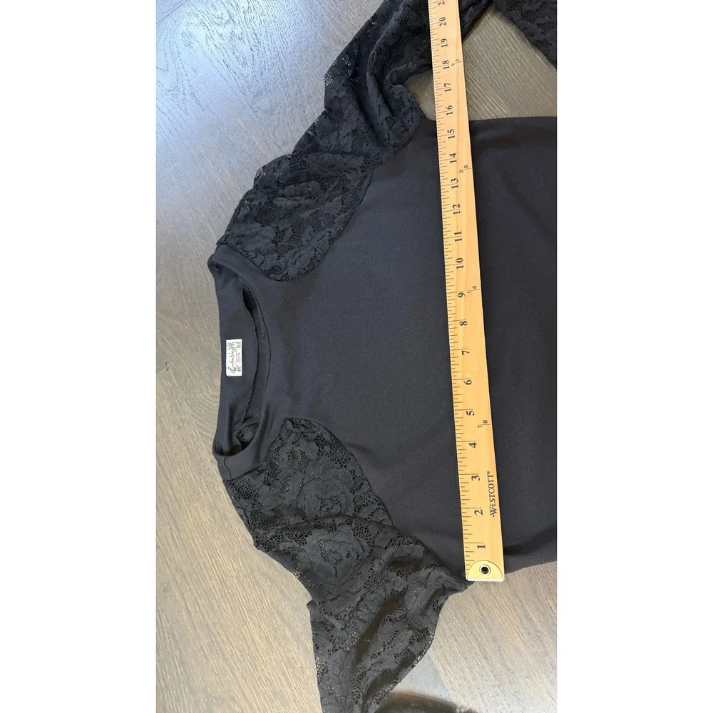 Free People Intimately No Excuses Long Sleeve Lace Top Black OB1186716 Size M